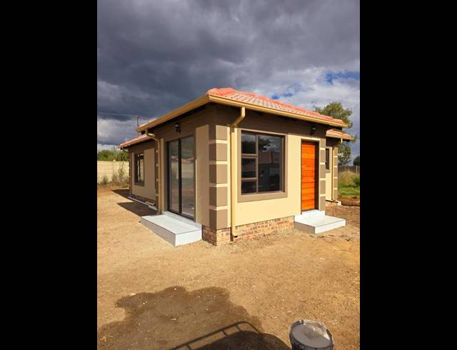 3 BEDROOM HOUSE FOR SALE IN SHARON PARK